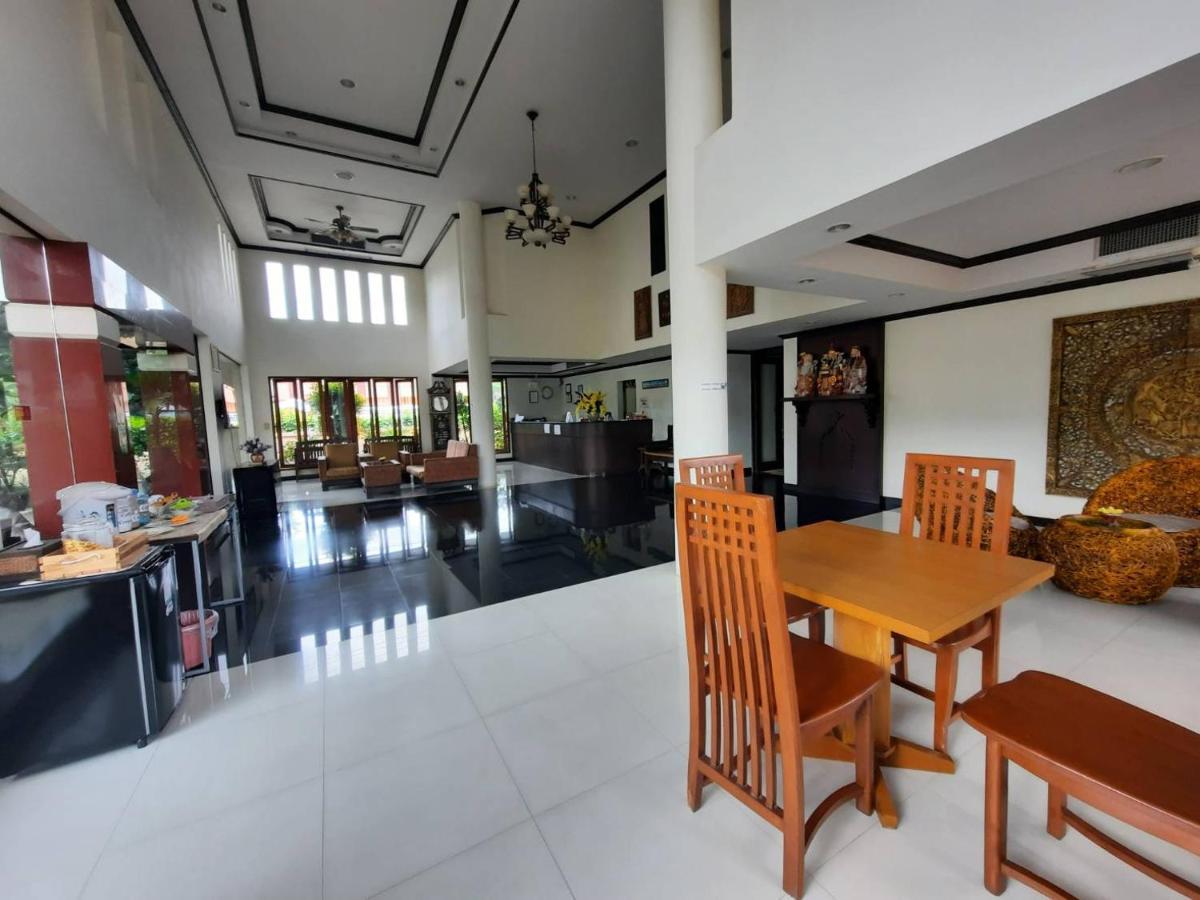 Ariya Inn Chiangrai Chiang Rai Exteriör bild