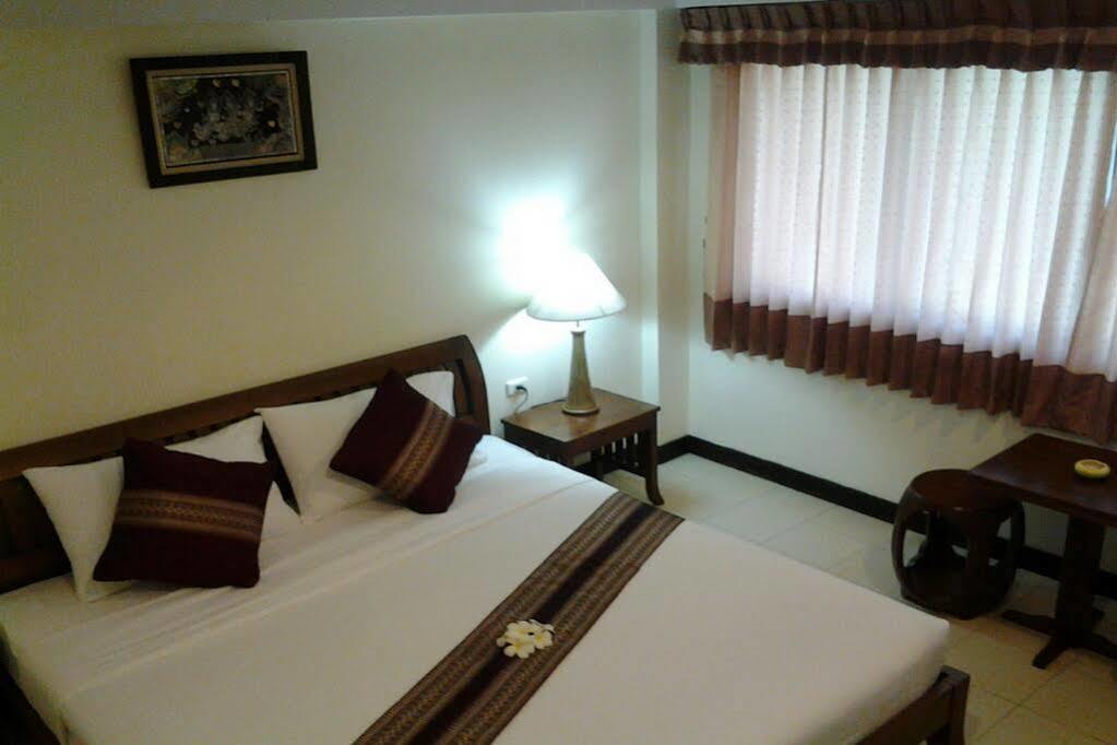 Ariya Inn Chiangrai Chiang Rai Exteriör bild